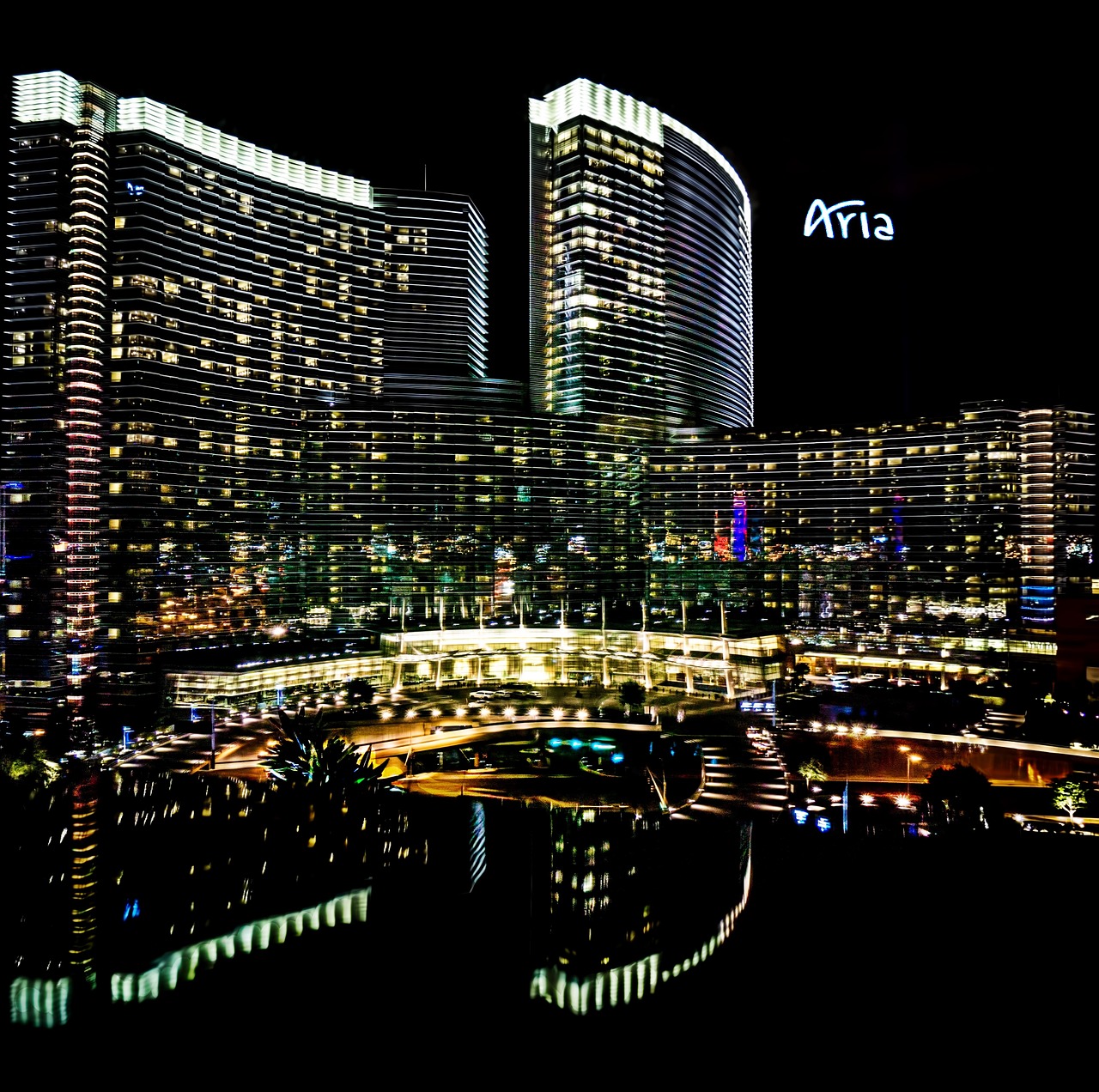 I double dipped Chase and American Express hotel benefits to save $220 at the Aria in Las Vegas. Image via Pixabay.