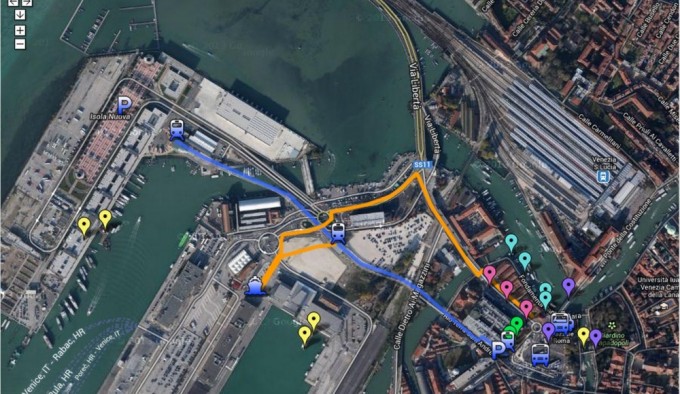 How to get from the Piazzale Roma to the Peoplemover to the Port